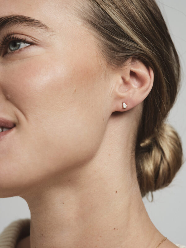 Belle Gold Small Studs - Bild 6