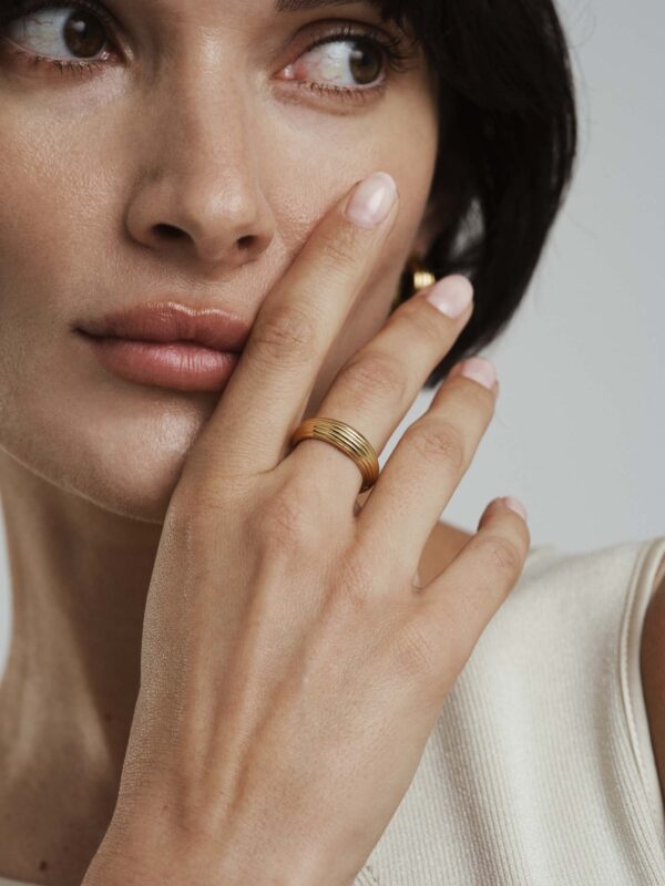 Edge Ribbed Ring - Bild 2