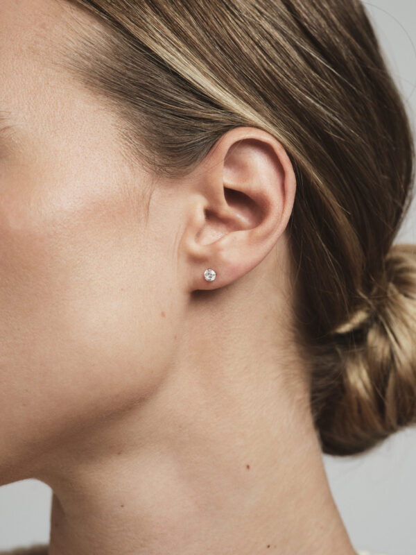 Jolie Silver Medium Studs - Bild 3