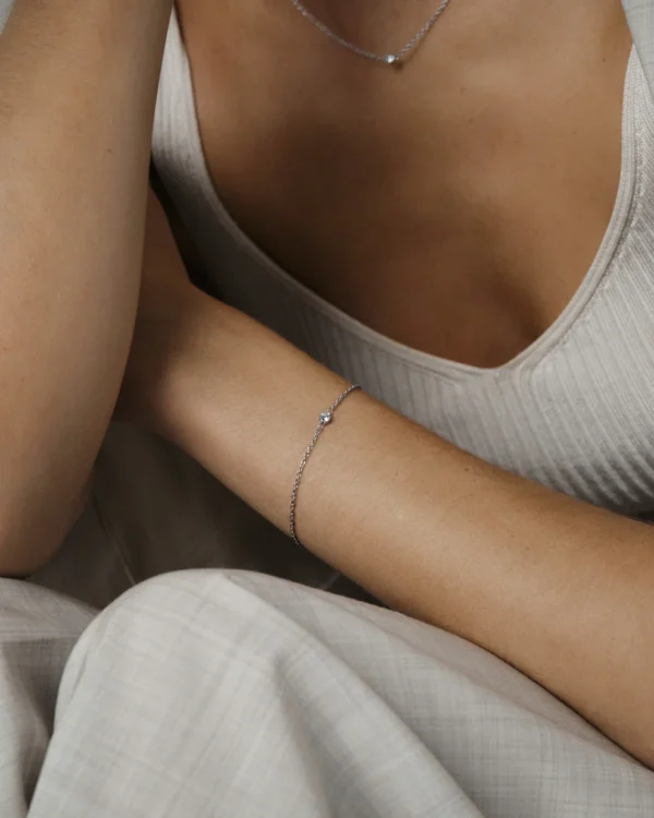 Thin Diamond Bracelet - Bild 5