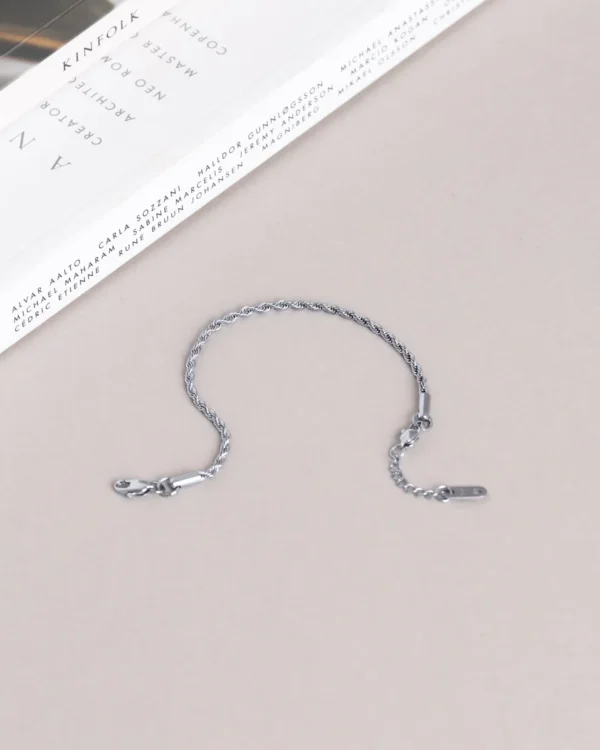 Silver armband