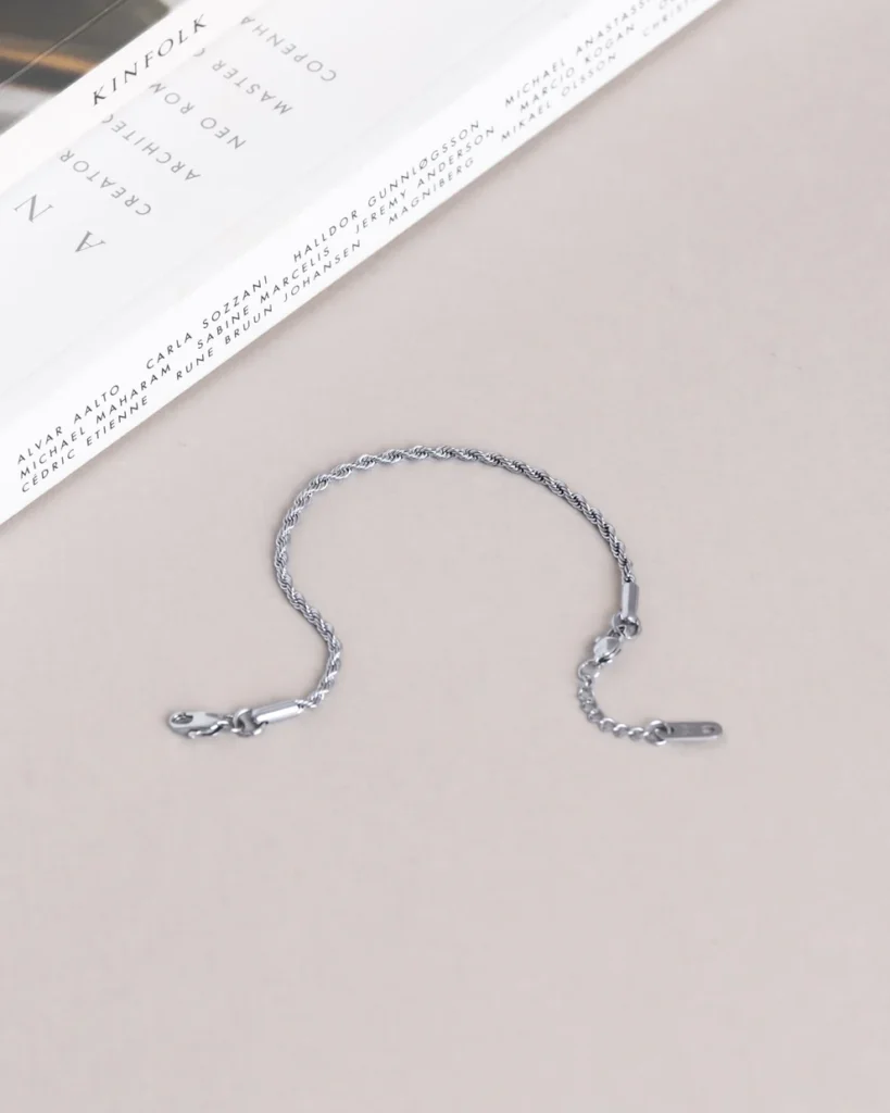 Silver armband
