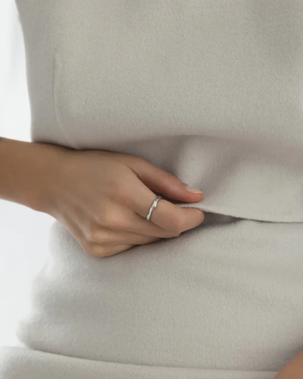 Wavy Petite Ring - Bild 6
