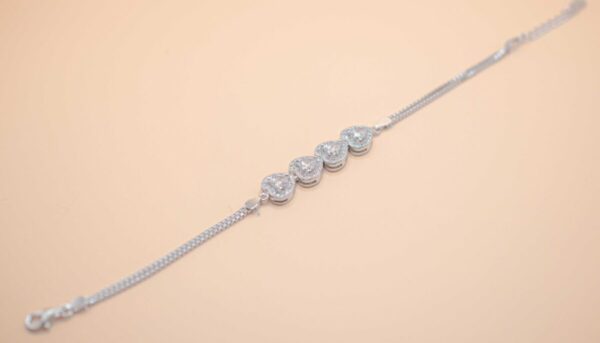 Hjärtformad armband