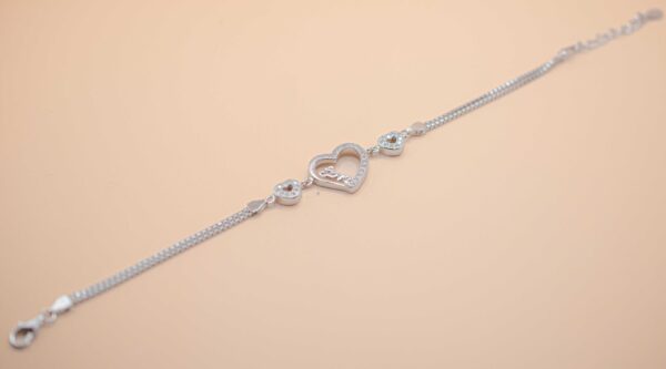 Hjärtformad armband