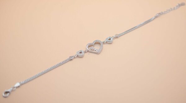 Hjärtformad armband