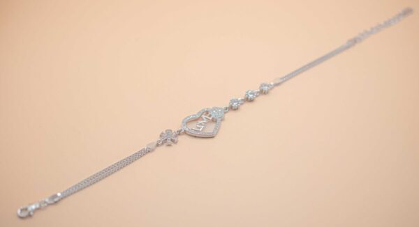 Hjärtformad armband