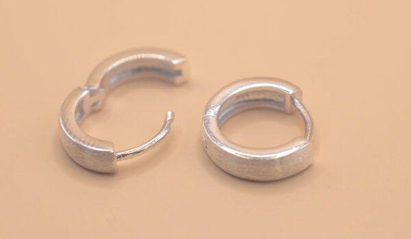 Ring örhänge