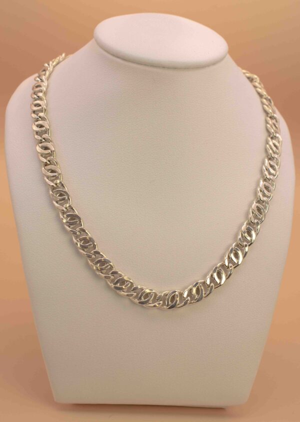 Bismark Halsband