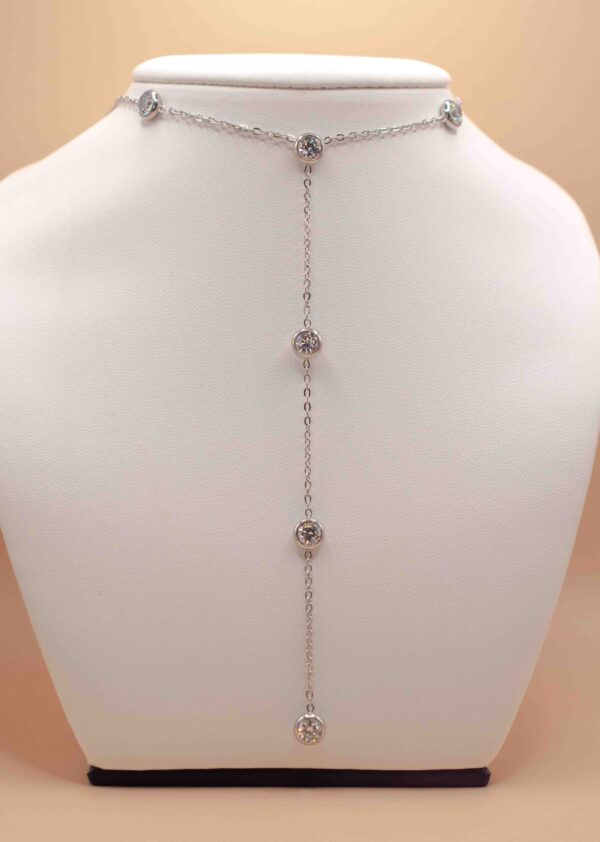 Halsband
