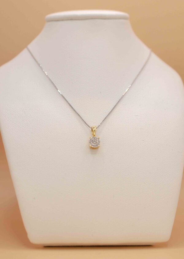 Halsband