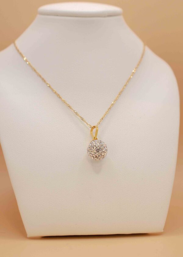 Halsband