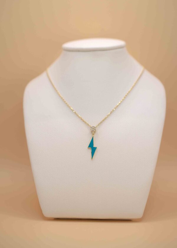 Halsband med berlock