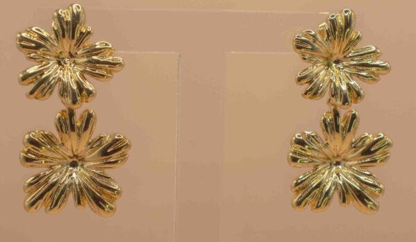 Guldfärgad Örhängen