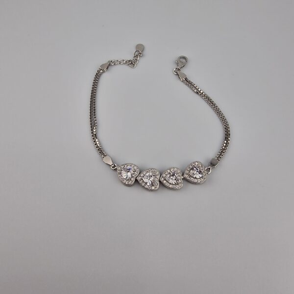 Hjärtformad armband