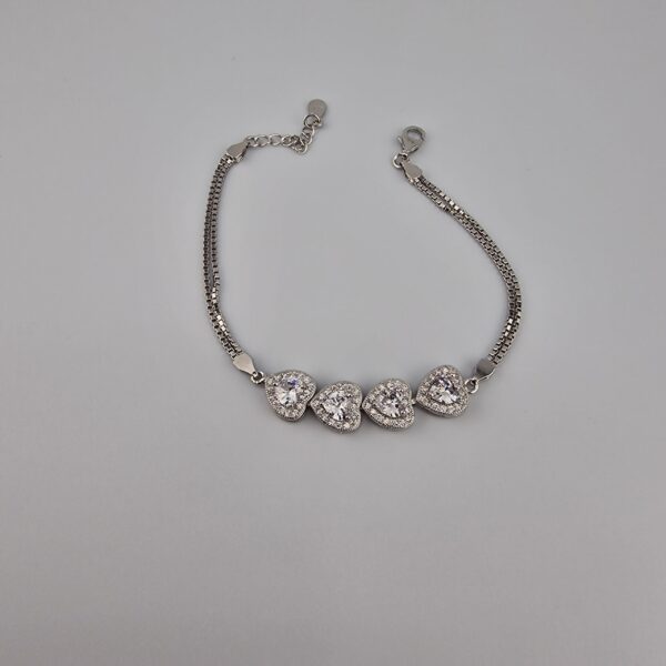 Hjärtformad armband