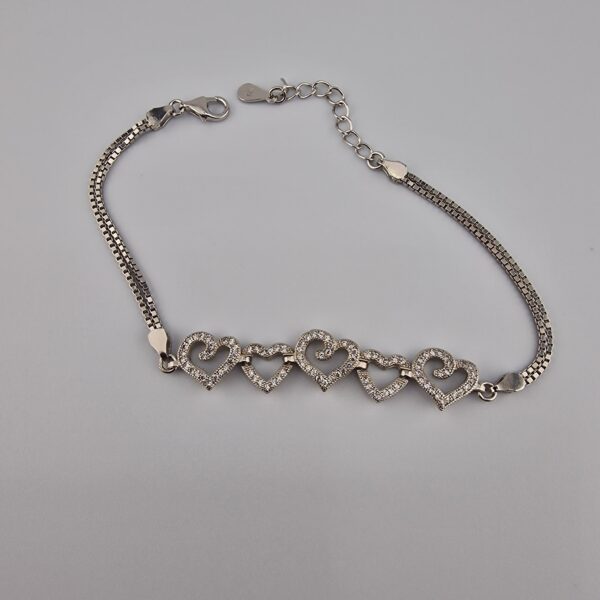 Hjärtformad armband