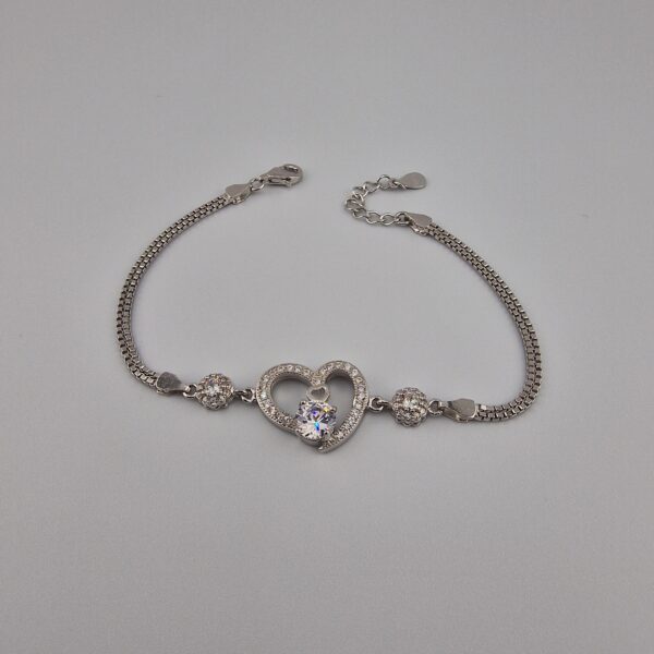 Hjärtformad armband