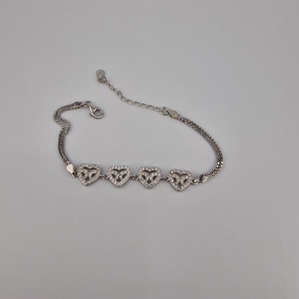 Hjärtformad armband