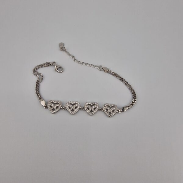 Hjärtformad armband