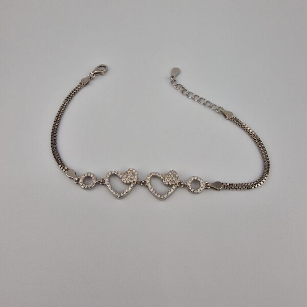 Hjärtformad armband