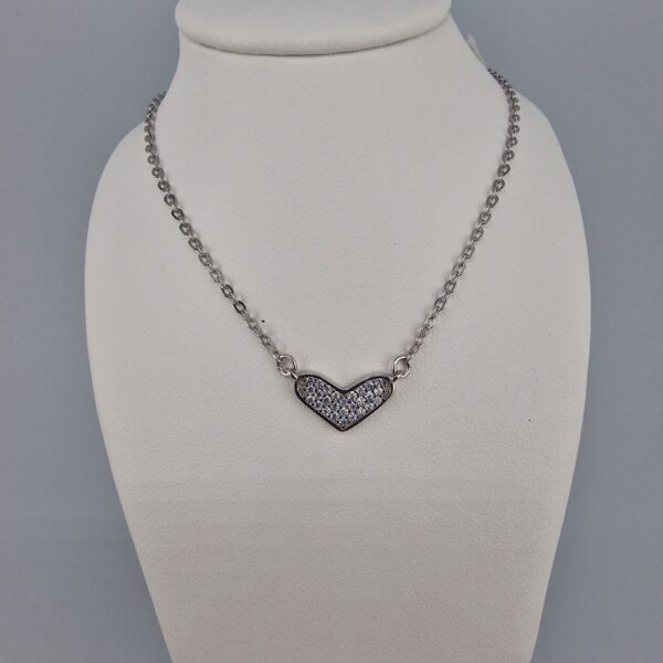 Hjärtformad Halsband