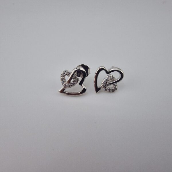 Hjärtformad örhänge