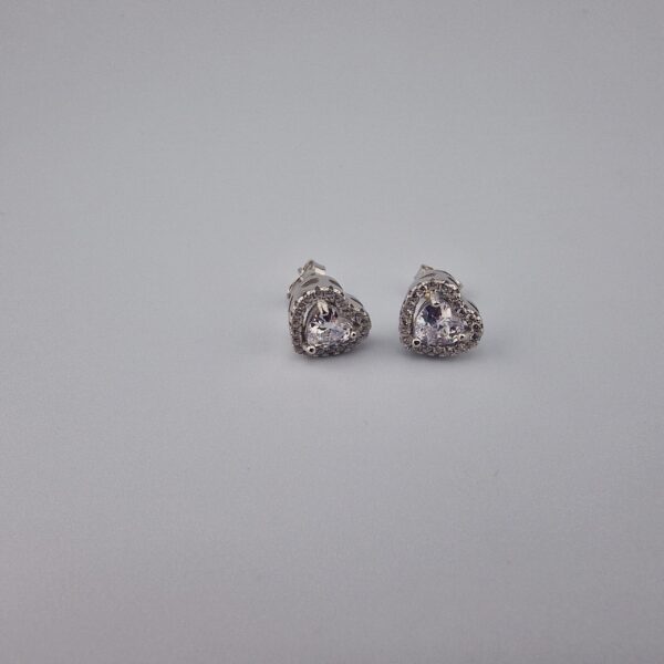 Hjärtformad örhänge