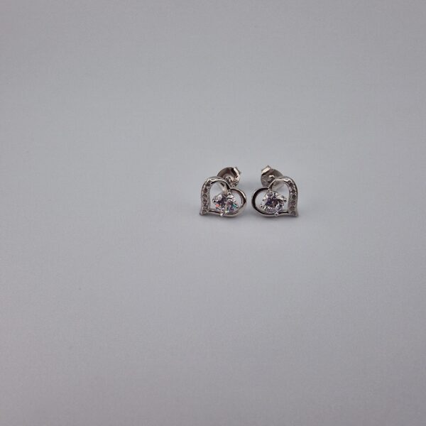 Hjärtformad örhänge