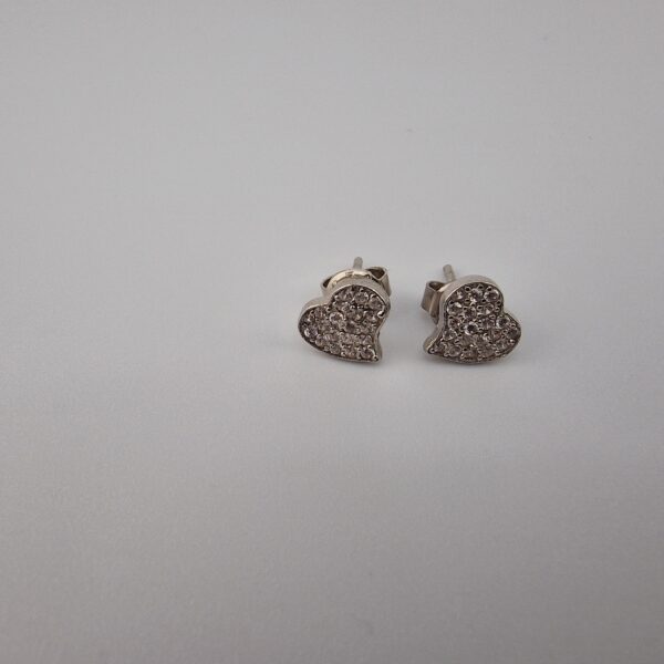 Hjärtformad örhänge