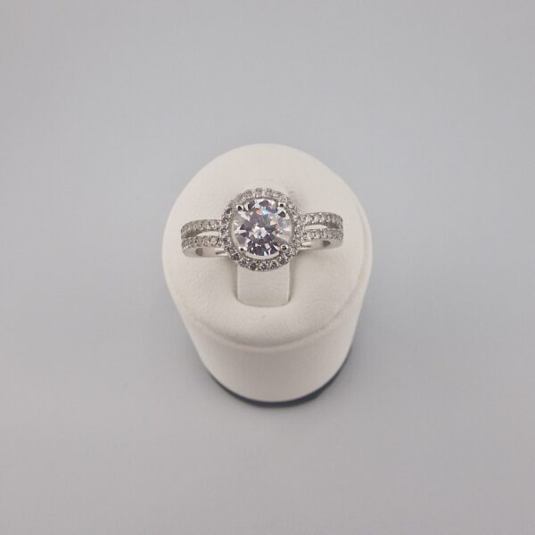 Damring med Zirkonsten