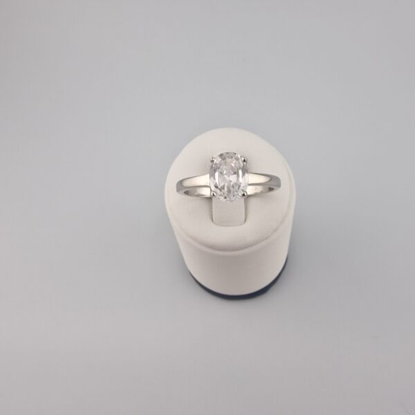 Damring med Zirkonsten